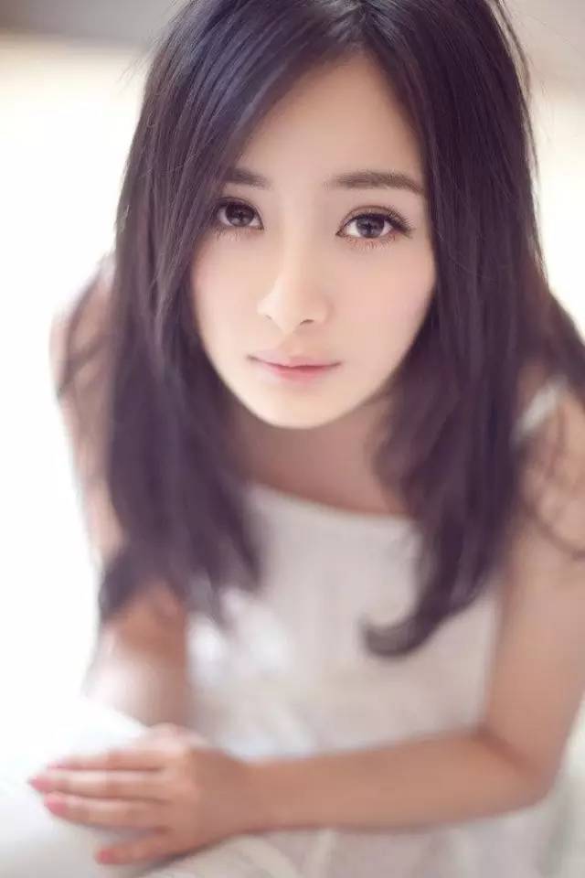 94间房主跳舞 弹壳直播